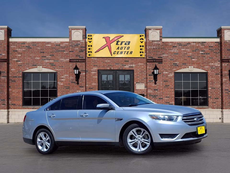 2018 Ford Taurus SEL