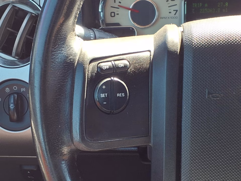 2012 Ford Expedition King Ranch - Photo 8