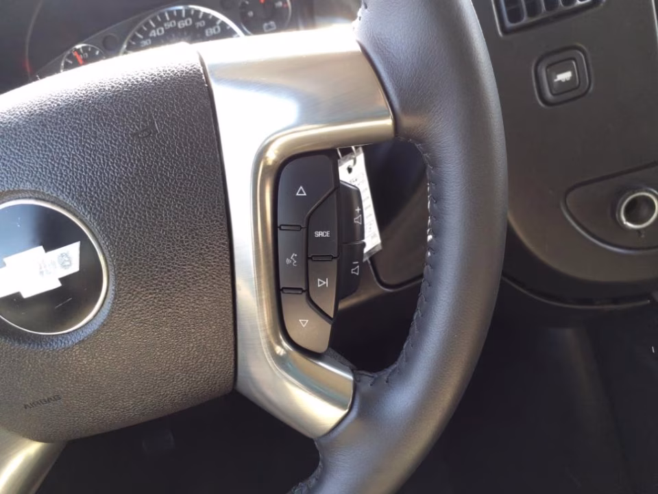 2012 Chevrolet Express LS - Photo 11