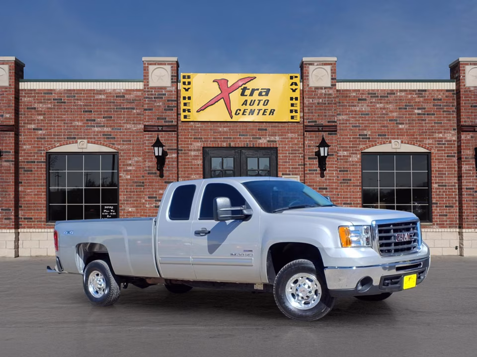 2008 GMC Sierra's photo