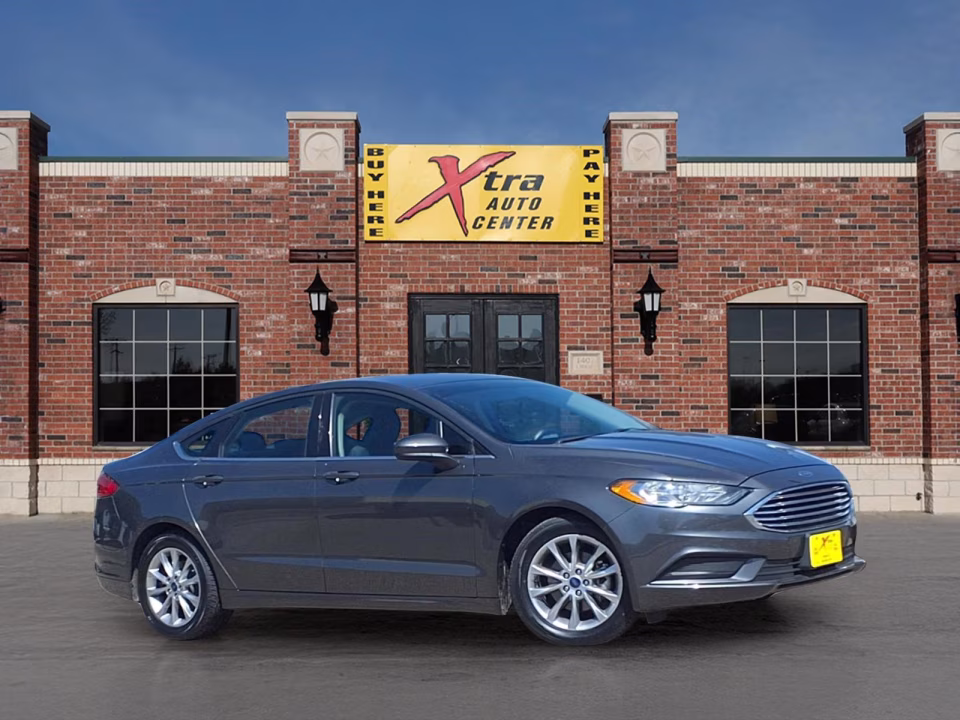 2017 Ford Fusion SE
